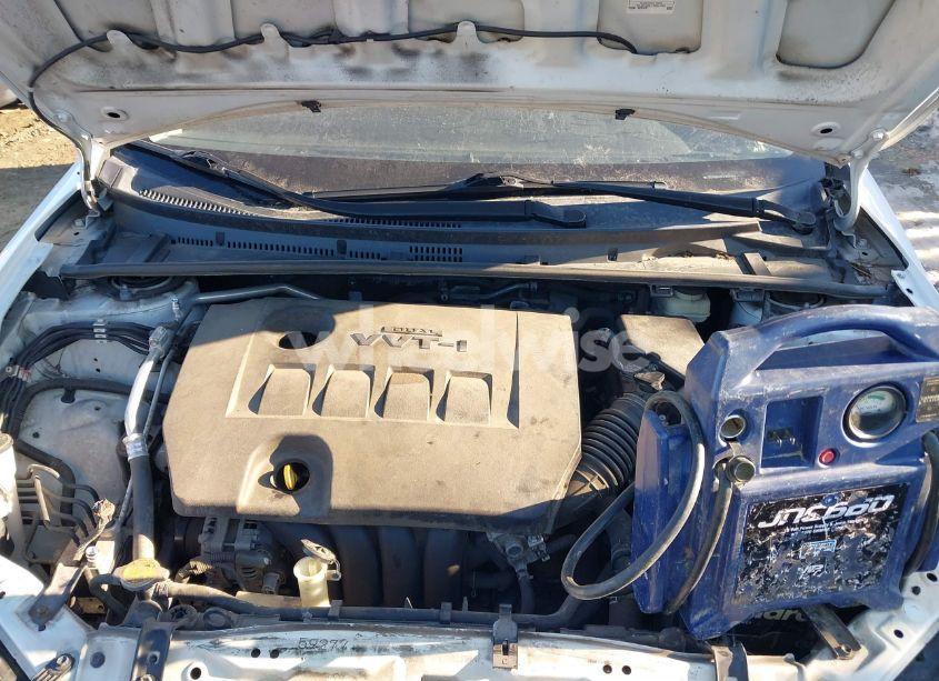 Photo 10 of 2016 Toyota Corolla LE (VIN 2T1BURHE2GC628630)