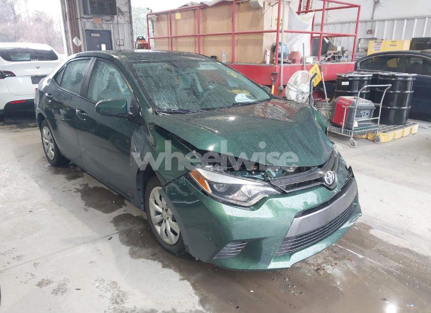 2016 Toyota Corolla LE (VIN 2T1BURHE2GC658971) main photo