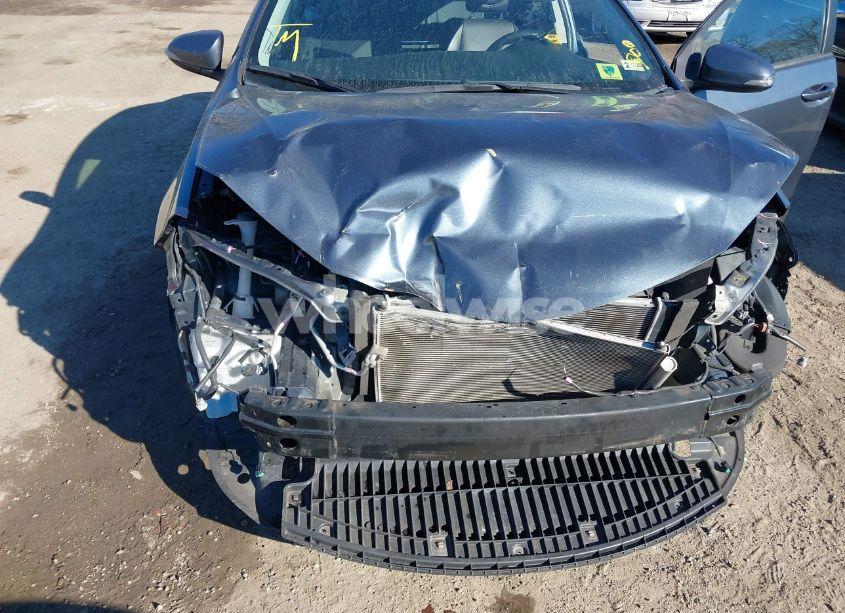 Photo 6 of 2016 Toyota Corolla S PLUS (VIN 2T1BURHE2GC673051)