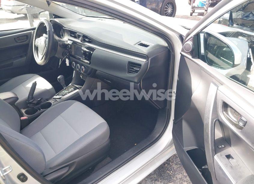 Photo 5 of 2016 Toyota Corolla L (VIN 2T1BURHE2GC681926)