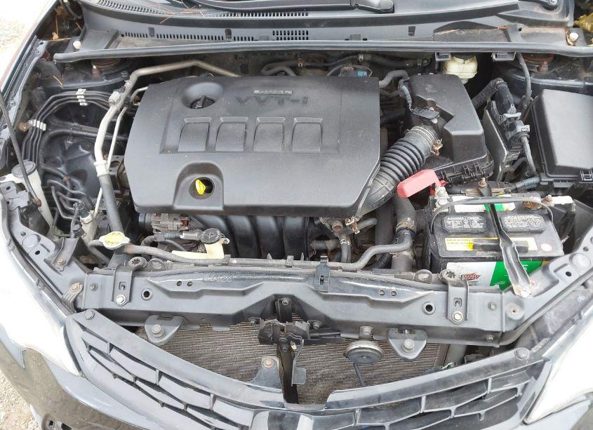 Photo 10 of 2016 Toyota Corolla S (VIN 2T1BURHE2GC685779)