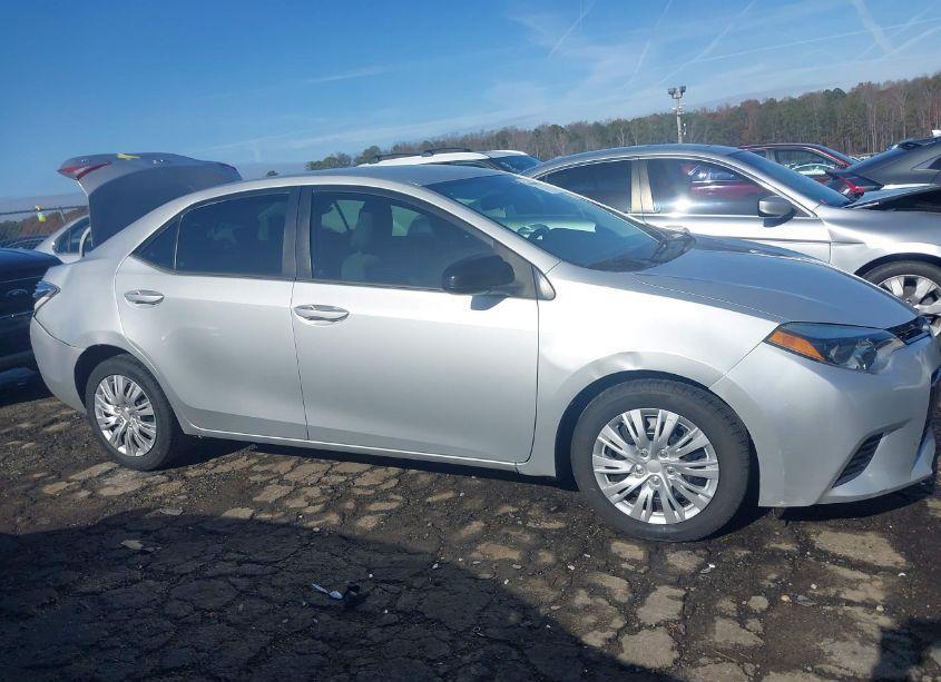 Photo 13 of 2016 Toyota Corolla LE (VIN 2T1BURHE2GC690920)