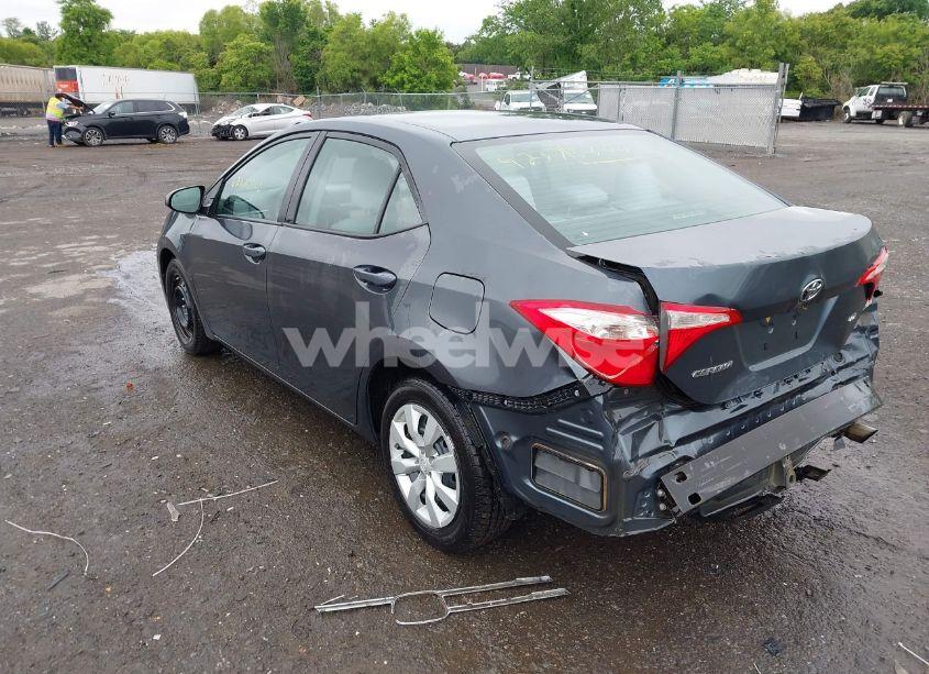Photo 3 of 2016 Toyota Corolla LE (VIN 2T1BURHE2GC698001)