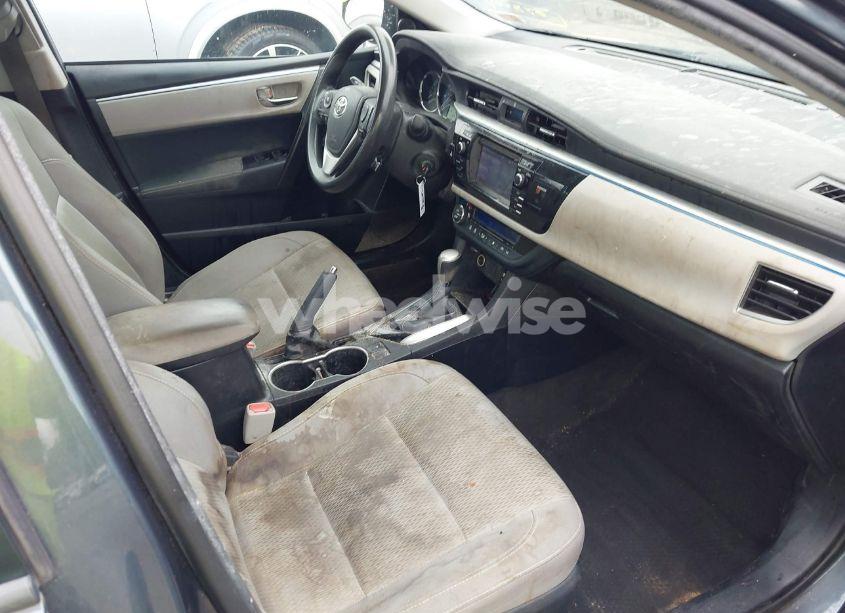 Photo 5 of 2016 Toyota Corolla LE (VIN 2T1BURHE2GC698001)