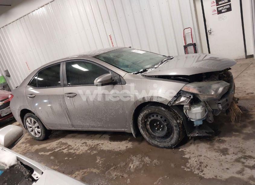 Photo 13 of 2016 Toyota Corolla LE (VIN 2T1BURHE2GC699262)