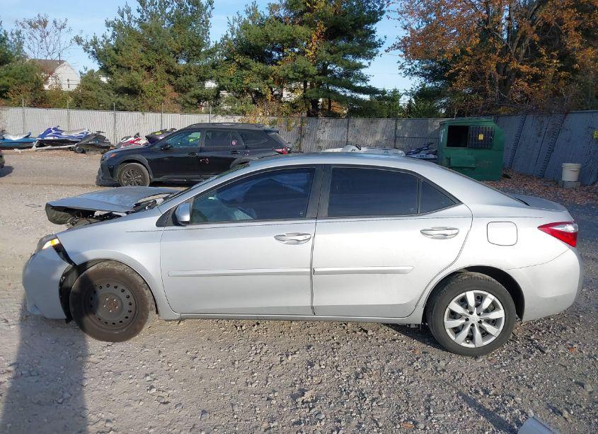 Photo 14 of 2016 Toyota Corolla LE (VIN 2T1BURHE2GC702726)