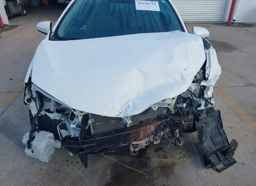 Photo 12 of 2016 Toyota Corolla LE (VIN 2T1BURHE2GC710907)