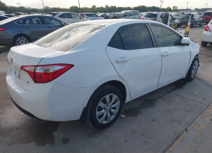 Photo 4 of 2016 Toyota Corolla LE (VIN 2T1BURHE2GC710907)