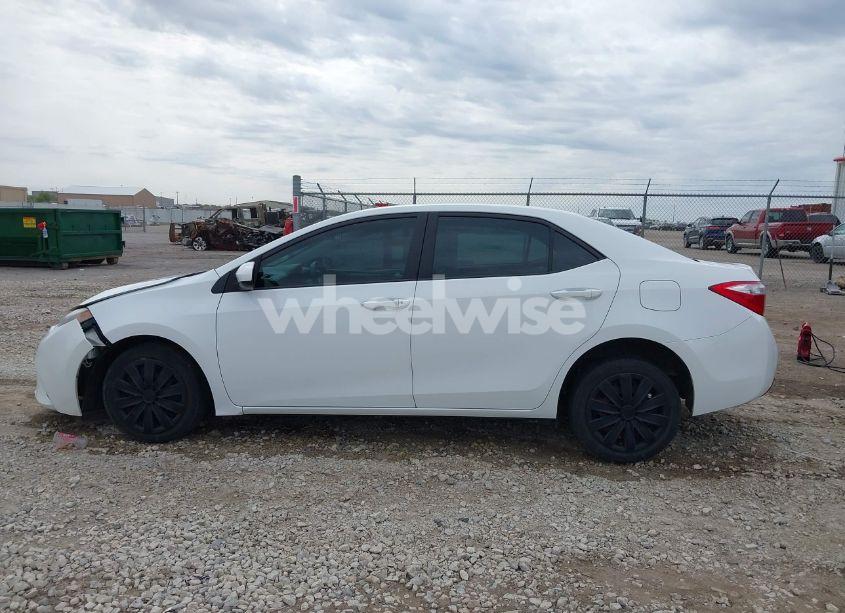 Photo 14 of 2016 Toyota Corolla L (VIN 2T1BURHE2GC723804)