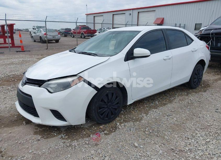 Photo 2 of 2016 Toyota Corolla L (VIN 2T1BURHE2GC723804)