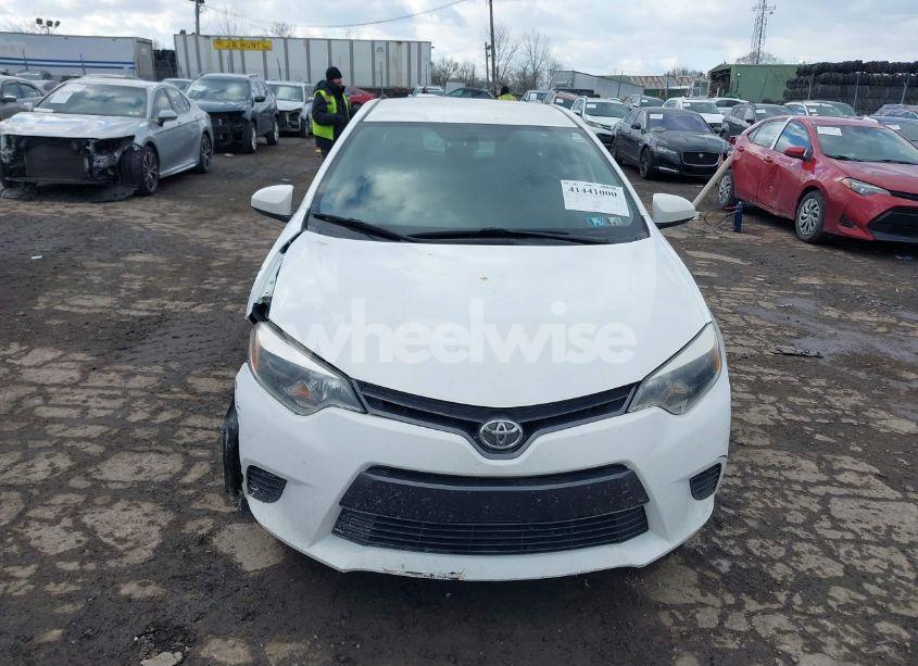 Photo 12 of 2016 Toyota Corolla LE (VIN 2T1BURHE2GC726833)