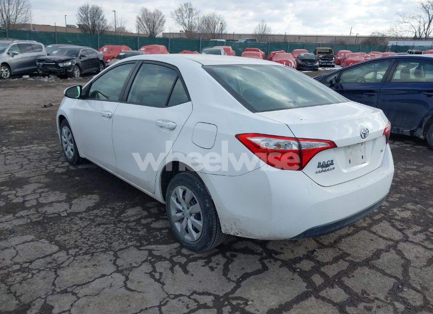 Photo 3 of 2016 Toyota Corolla LE (VIN 2T1BURHE2GC726833)