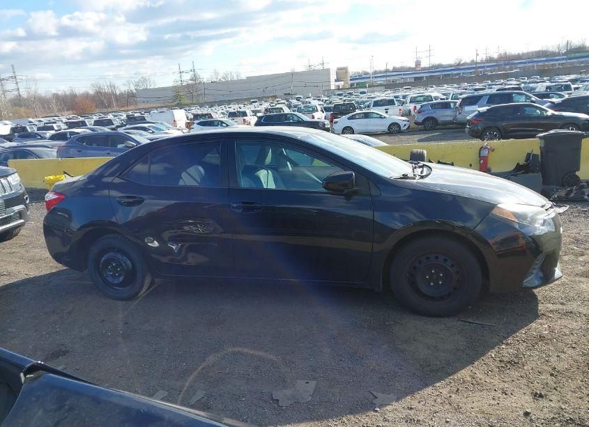 Photo 13 of 2016 Toyota Corolla LE (VIN 2T1BURHE2GC729697)