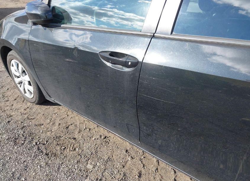 Photo 17 of 2016 Toyota Corolla LE (VIN 2T1BURHE2GC729697)