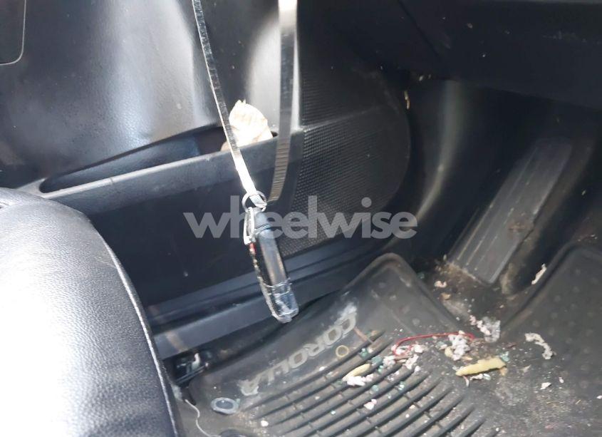 Photo 11 of 2016 Toyota Corolla S PREMIUM (VIN 2T1BURHE2GC730283)