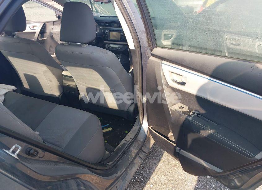 Photo 8 of 2016 Toyota Corolla LE (VIN 2T1BURHE2GC732986)