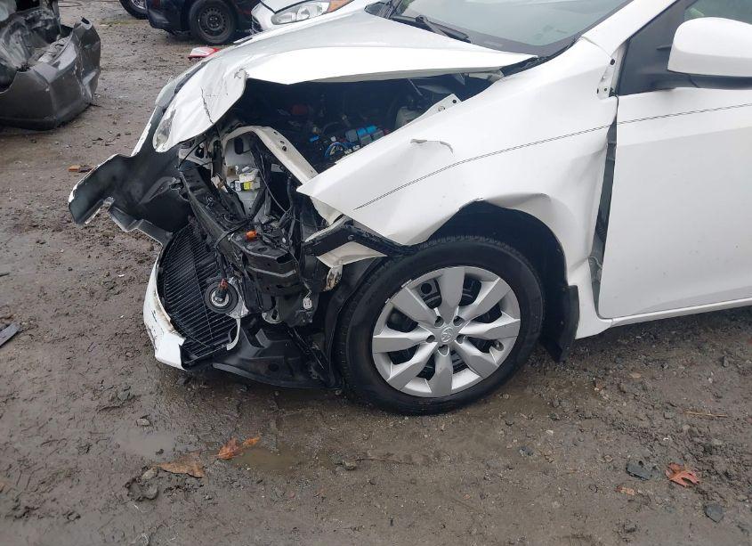 Photo 17 of 2016 Toyota Corolla LE (VIN 2T1BURHE2GC744989)