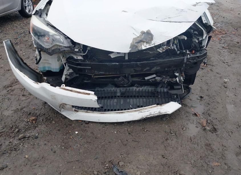 Photo 6 of 2016 Toyota Corolla LE (VIN 2T1BURHE2GC744989)