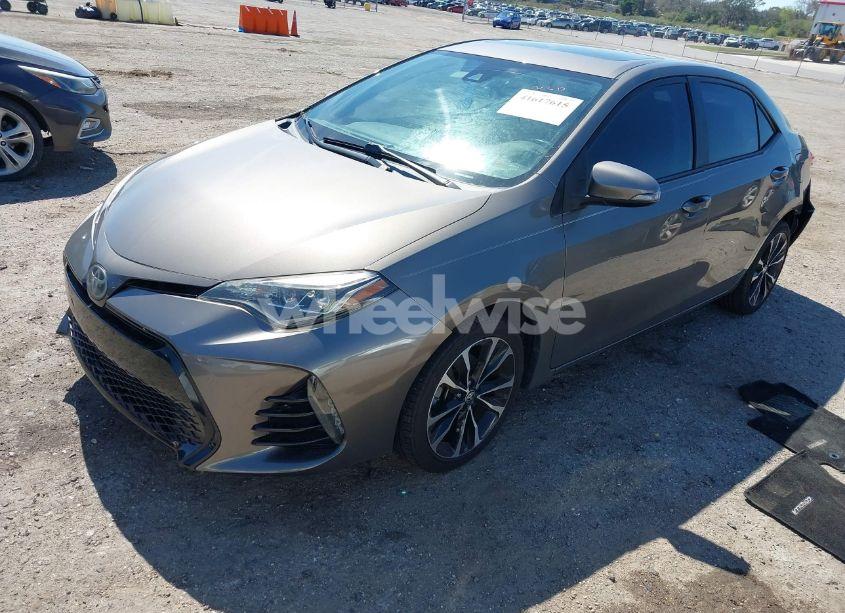 Photo 2 of 2017 Toyota Corolla L/LE/XLE/SE/XSE (VIN 2T1BURHE2HC747375)