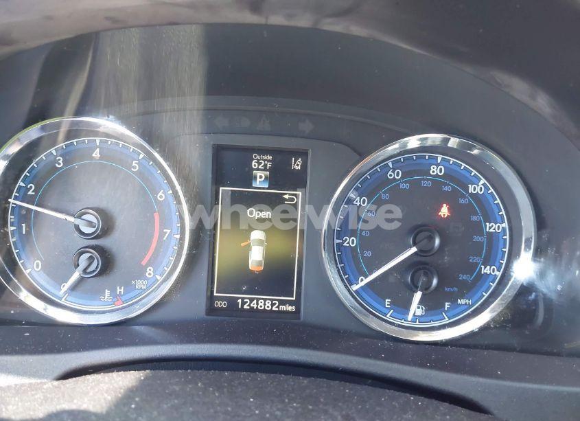 Photo 7 of 2017 Toyota Corolla L/LE/XLE/SE/XSE (VIN 2T1BURHE2HC747375)