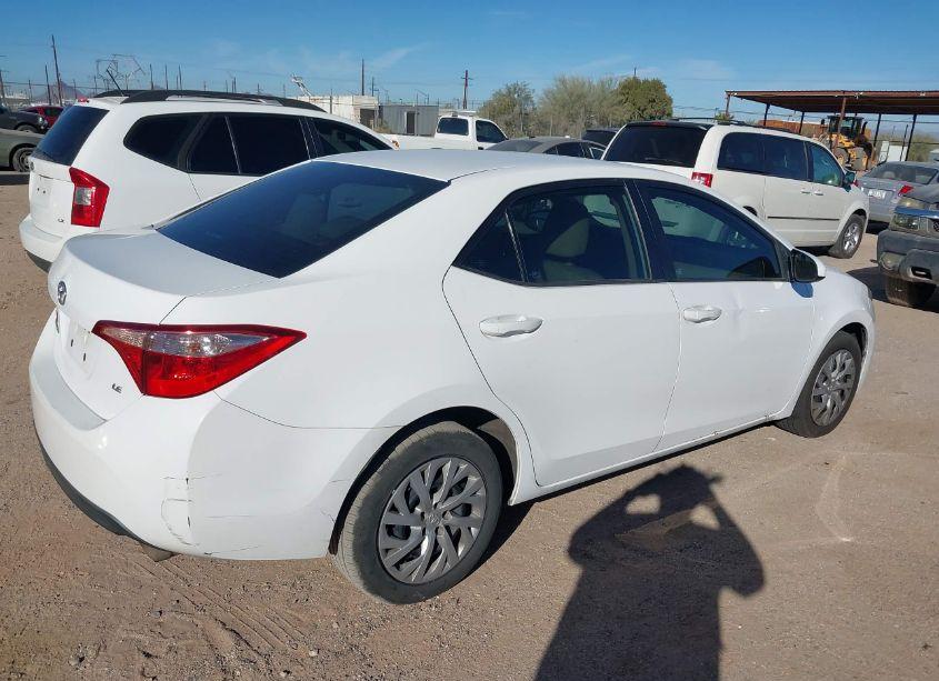 Photo 4 of 2017 Toyota Corolla LE (VIN 2T1BURHE2HC747506)