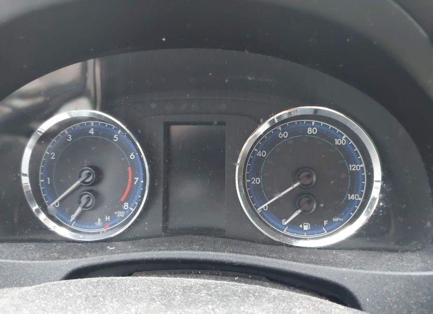 Photo 15 of 2017 Toyota Corolla SE (VIN 2T1BURHE2HC750664)