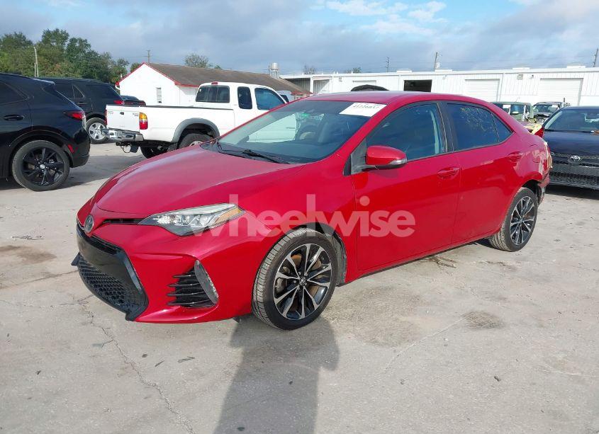 Photo 2 of 2017 Toyota Corolla SE (VIN 2T1BURHE2HC760885)