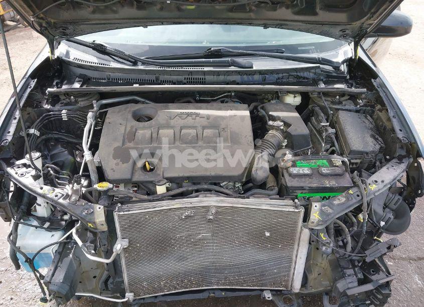 Photo 10 of 2017 Toyota Corolla LE (VIN 2T1BURHE2HC772597)