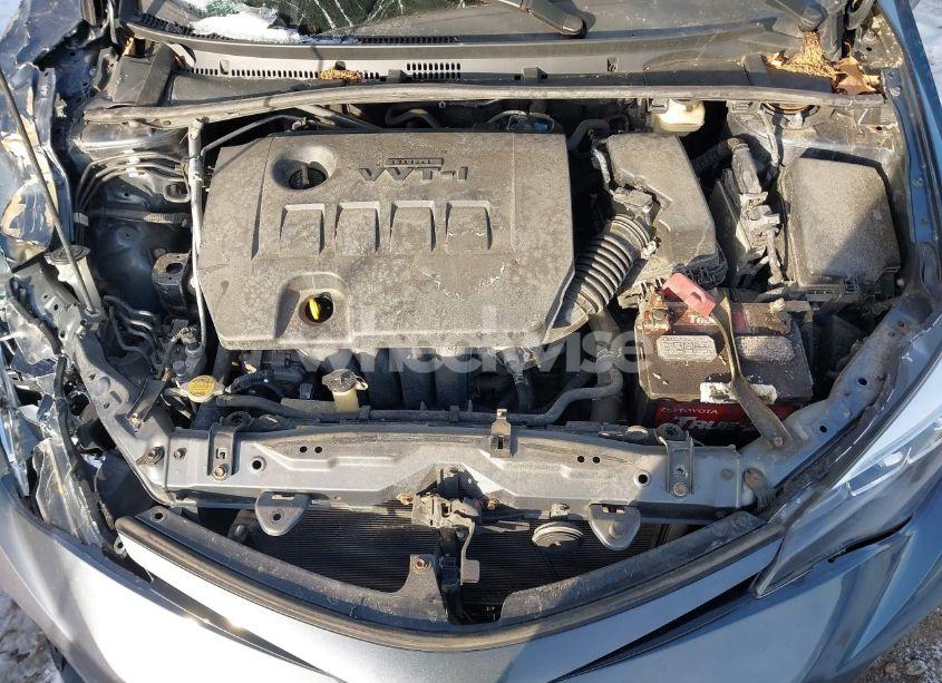 Photo 10 of 2017 Toyota Corolla L/LE/XLE/SE/XSE (VIN 2T1BURHE2HC773152)