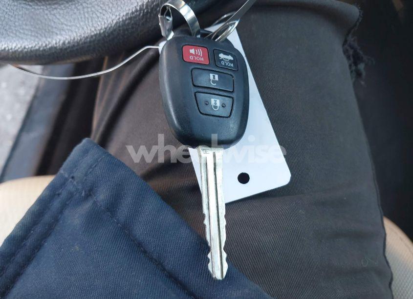 Photo 11 of 2017 Toyota Corolla LE (VIN 2T1BURHE2HC788203)