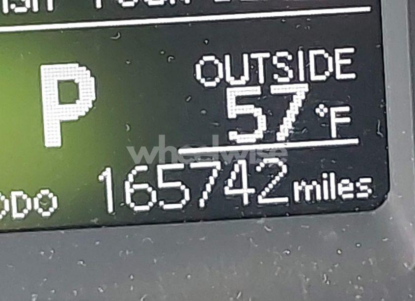 Photo 15 of 2017 Toyota Corolla LE (VIN 2T1BURHE2HC788203)