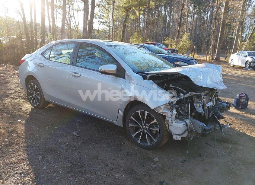 2017 Toyota Corolla XSE (VIN 2T1BURHE2HC797046) main photo