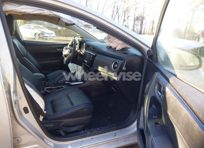 Photo 5 of 2017 Toyota Corolla XSE (VIN 2T1BURHE2HC797046)