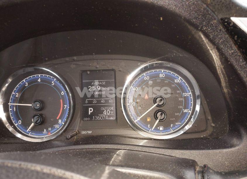 Photo 7 of 2017 Toyota Corolla LE (VIN 2T1BURHE2HC798469)