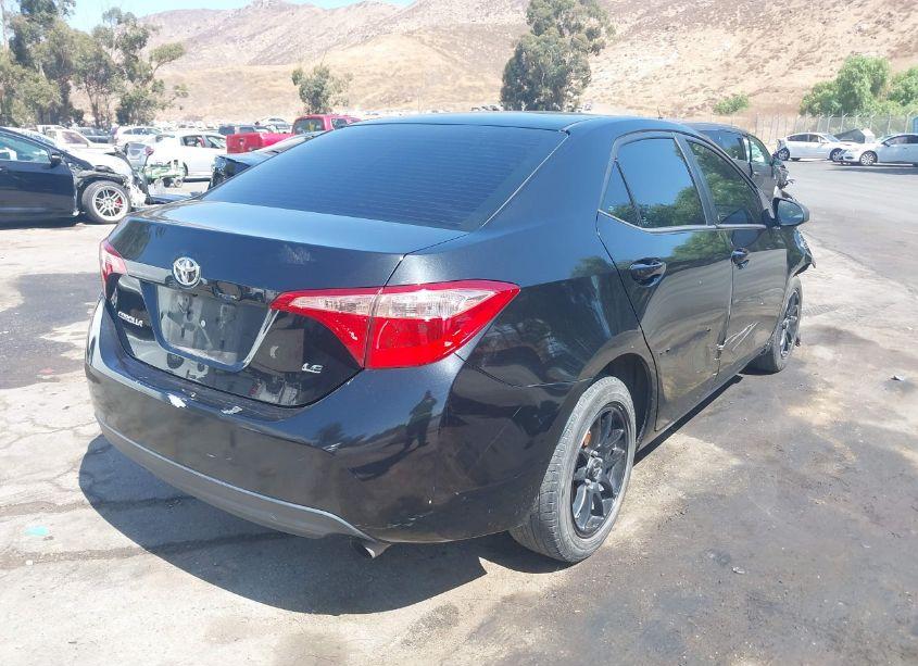 Photo 4 of 2017 Toyota Corolla L/LE/XLE/SE/XSE (VIN 2T1BURHE2HC811284)