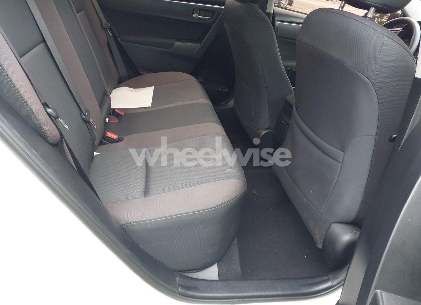 Photo 8 of 2017 Toyota Corolla LE (VIN 2T1BURHE2HC811835)