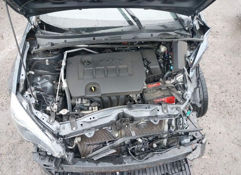 Photo 10 of 2017 Toyota Corolla SE (VIN 2T1BURHE2HC812709)