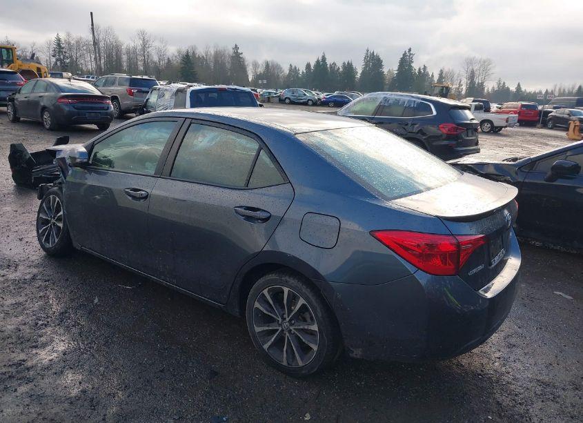 Photo 3 of 2017 Toyota Corolla SE (VIN 2T1BURHE2HC812709)
