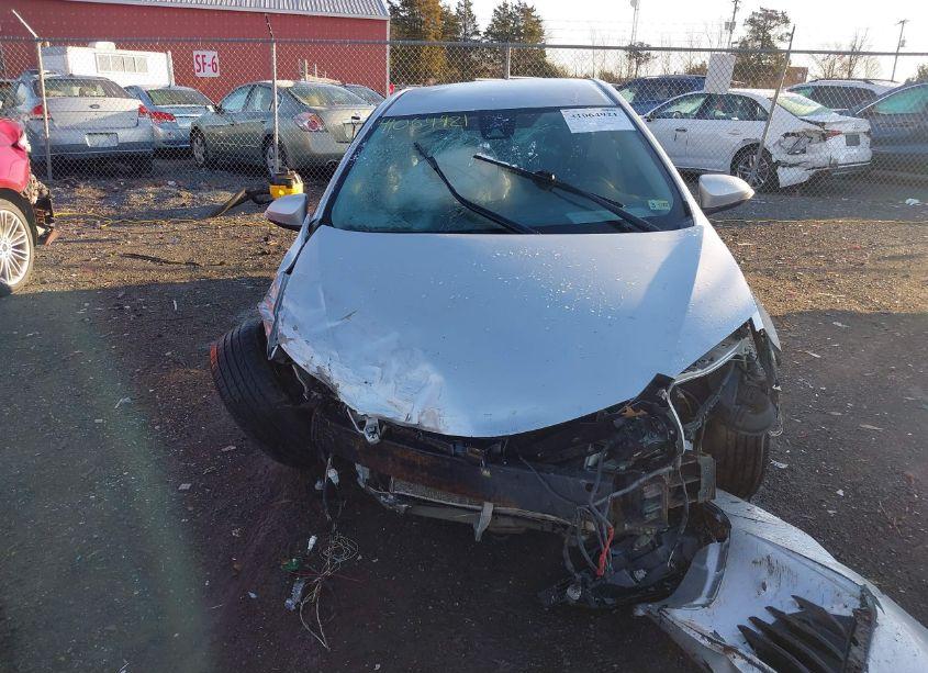 Photo 13 of 2017 Toyota Corolla SE (VIN 2T1BURHE2HC826349)