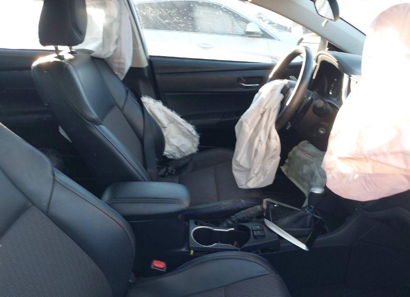 Photo 5 of 2017 Toyota Corolla SE (VIN 2T1BURHE2HC826349)