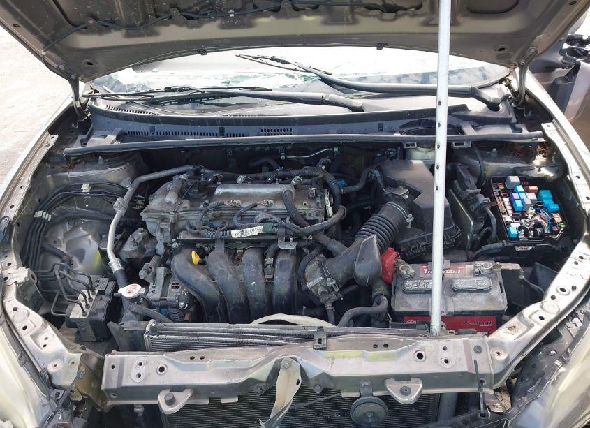 Photo 10 of 2017 Toyota Corolla LE (VIN 2T1BURHE2HC836198)