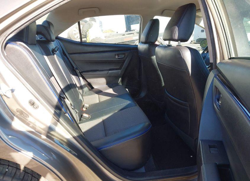 Photo 8 of 2017 Toyota Corolla SE (VIN 2T1BURHE2HC840493)