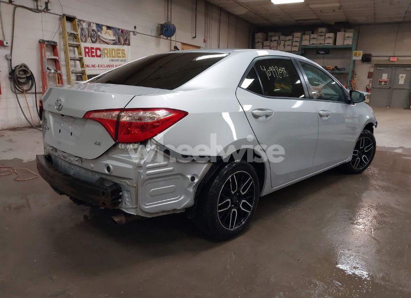 Photo 4 of 2017 Toyota Corolla LE (VIN 2T1BURHE2HC862767)