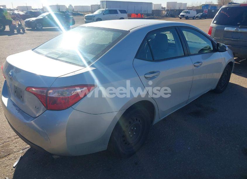 Photo 4 of 2017 Toyota Corolla LE (VIN 2T1BURHE2HC867970)