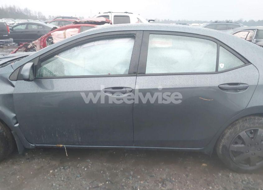 Photo 14 of 2017 Toyota Corolla LE (VIN 2T1BURHE2HC872246)