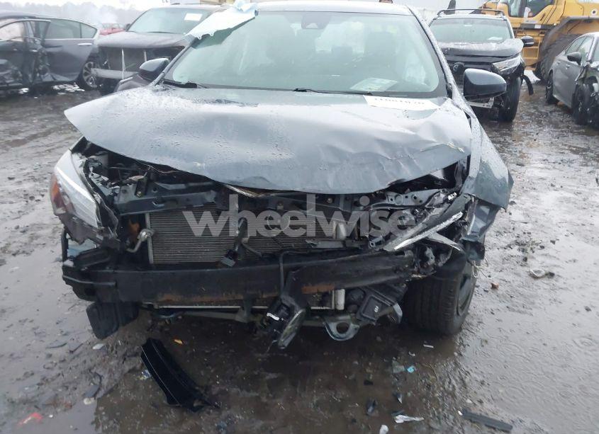 Photo 6 of 2017 Toyota Corolla LE (VIN 2T1BURHE2HC872246)