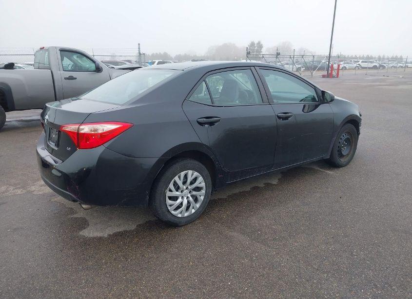 Photo 4 of 2017 Toyota Corolla LE (VIN 2T1BURHE2HC873039)