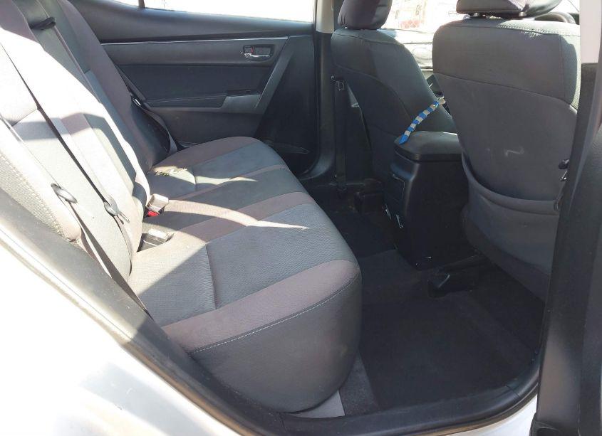 Photo 8 of 2017 Toyota Corolla LE (VIN 2T1BURHE2HC876555)