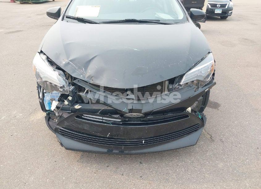 Photo 6 of 2017 Toyota Corolla LE (VIN 2T1BURHE2HC881836)