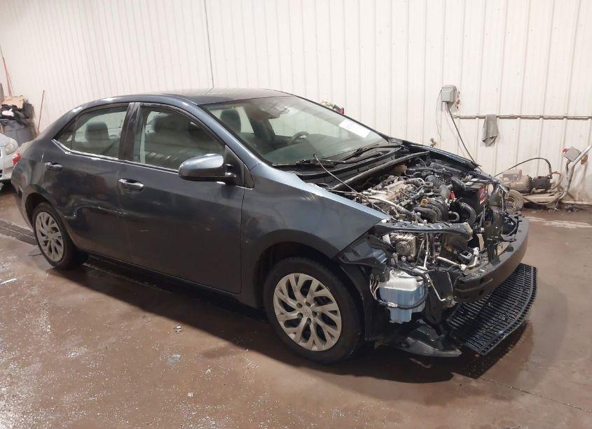2017 Toyota Corolla LE (VIN 2T1BURHE2HC883487) main photo